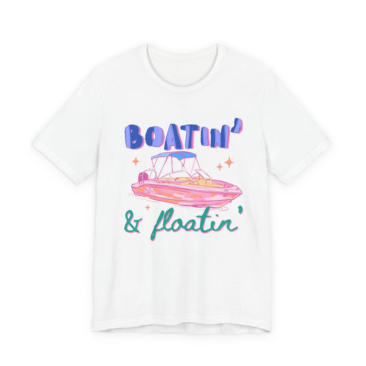 Boatin' & Floatin' Boat Graphic Tee — Retro Summer Vacation T-Shirt